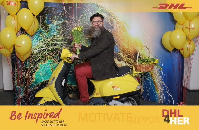 Фотокабина на рекламной акции ПУМБ